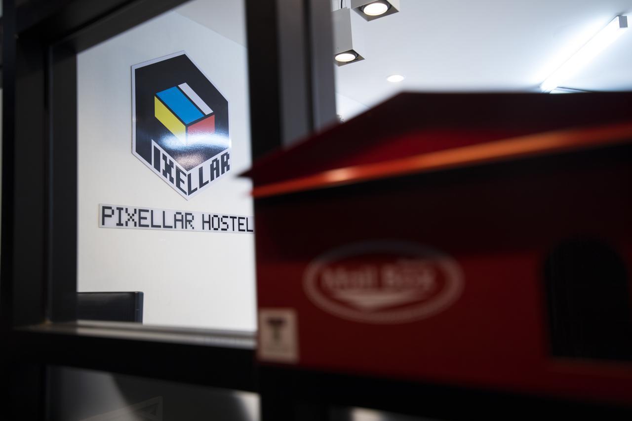 Pixellar Hostel 曼谷 外观 照片