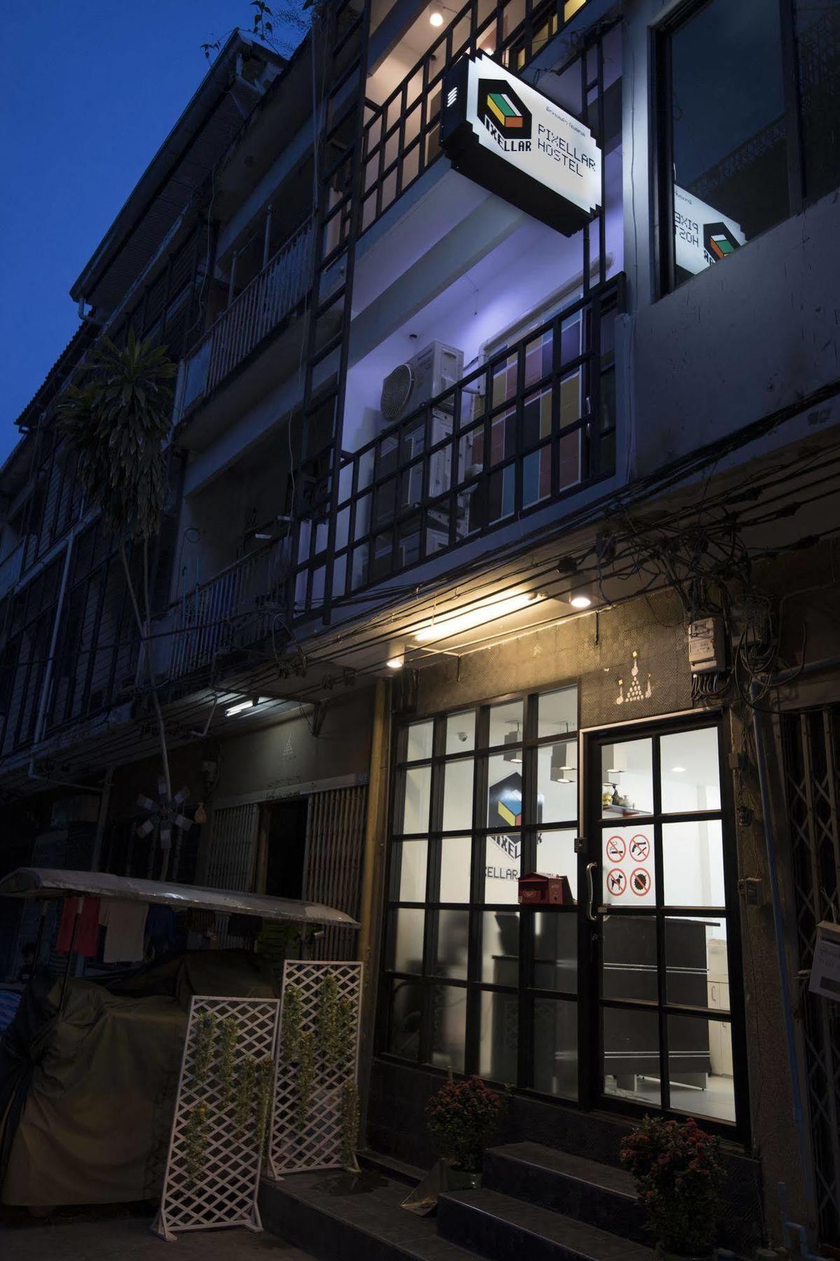 Pixellar Hostel 曼谷 外观 照片