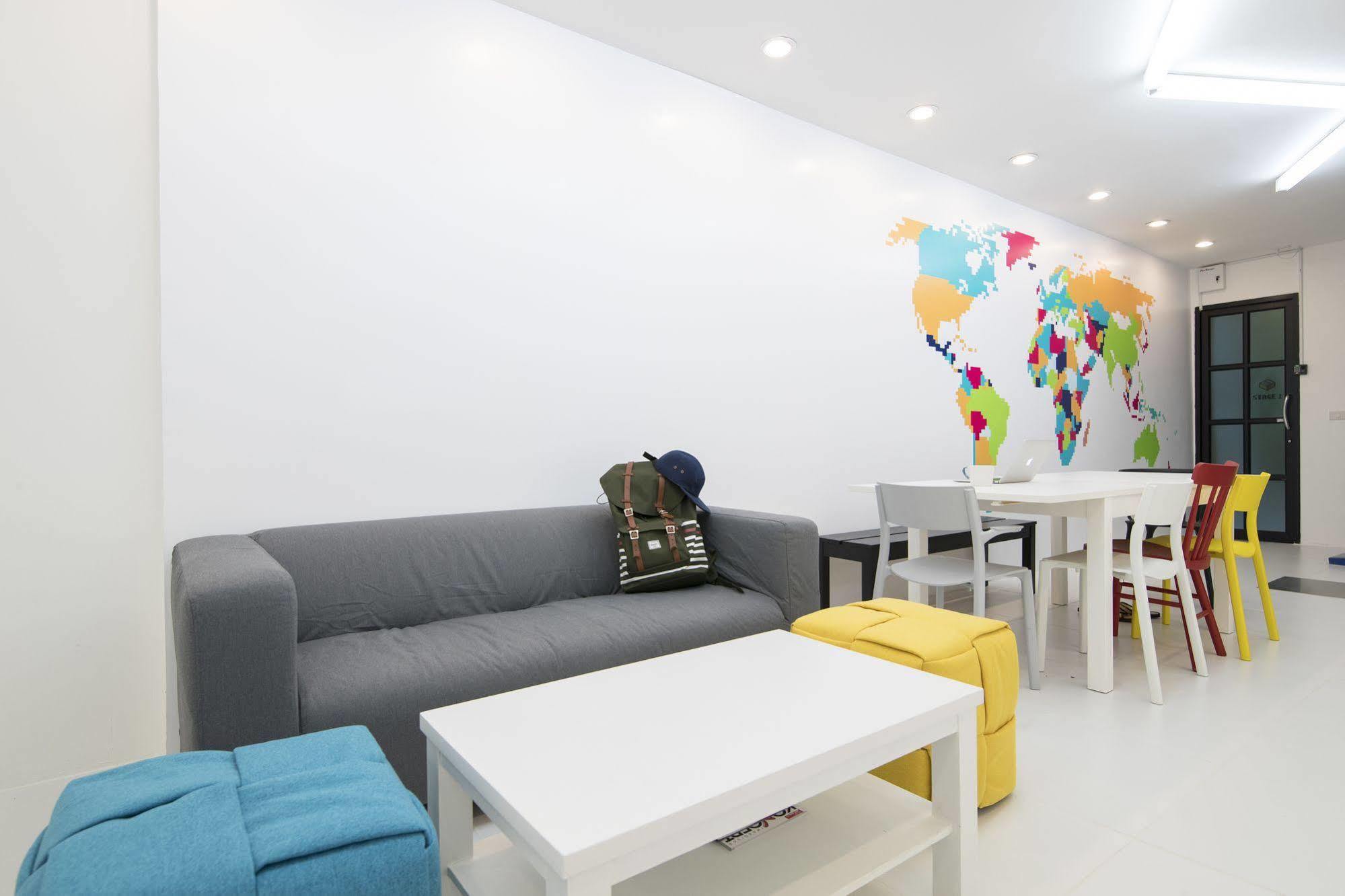 Pixellar Hostel 曼谷 外观 照片
